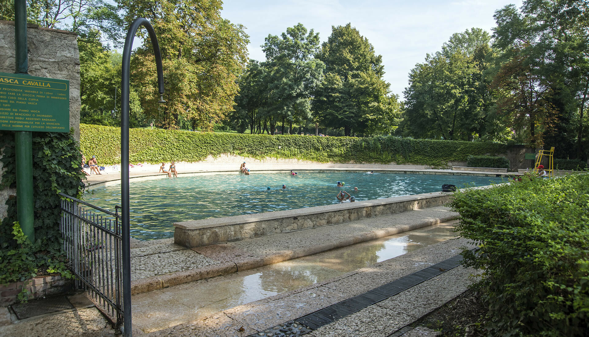 Piscina Cavalla con acqua termale
